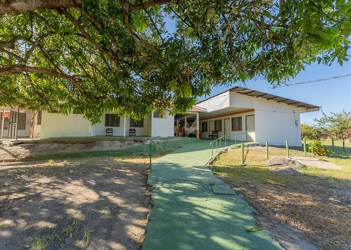 El Cocobolo Food&rest 4 Wifi Ac Pkg Free Swimmingpool Bed and breakfast