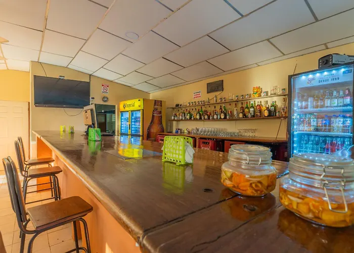 El Cocobolo Food&rest 4 Wifi Ac Pkg Free Swimmingpool Bed and breakfast 3*